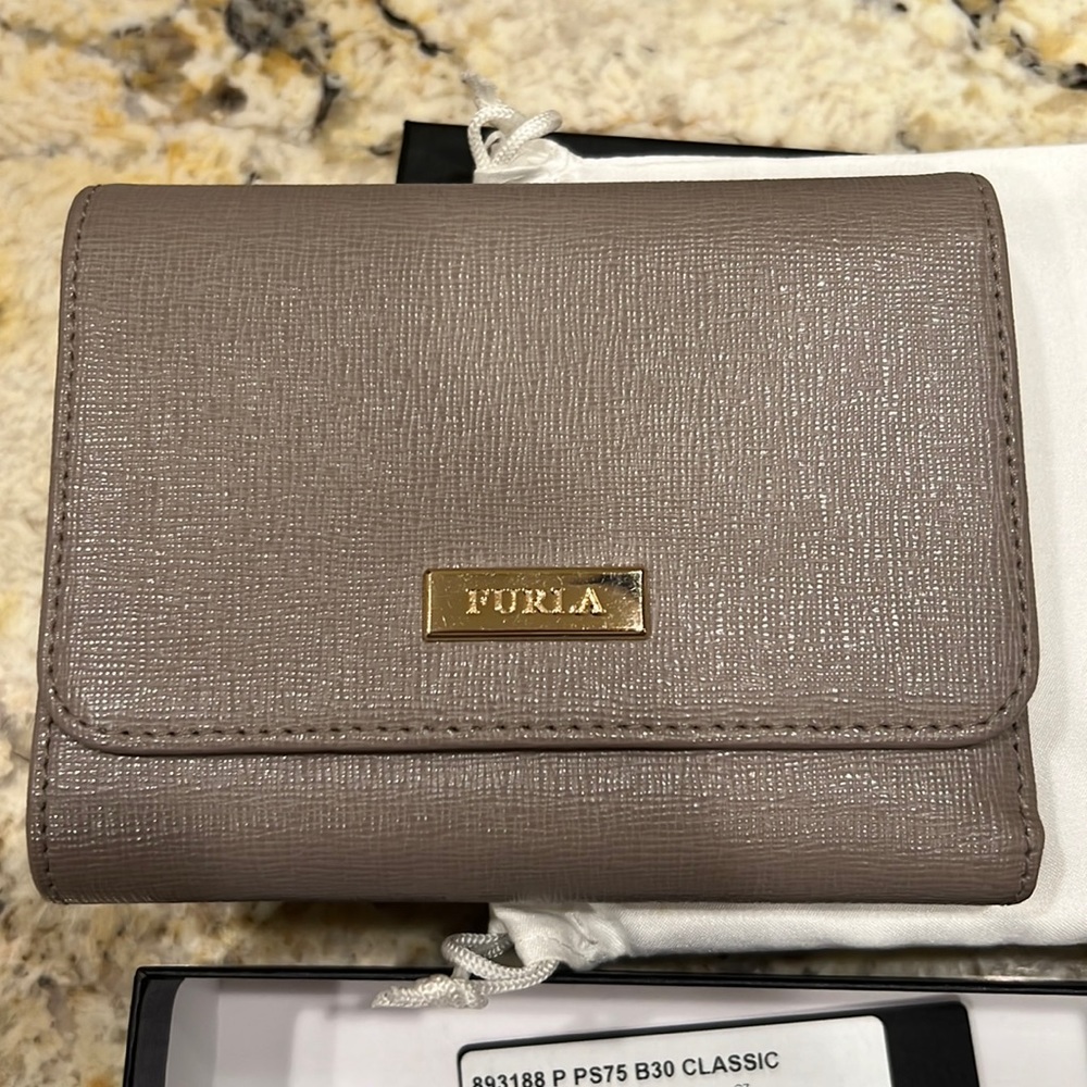 Furla wallet